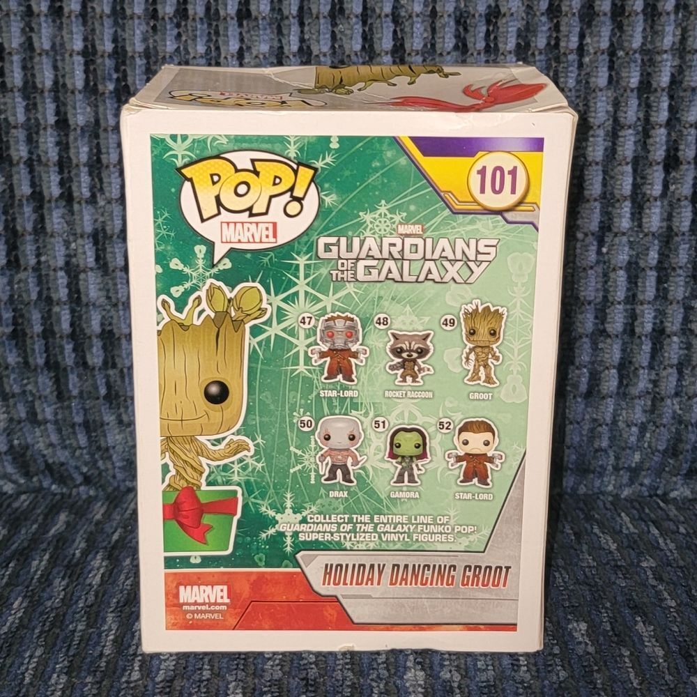Funko Pop! Marvel Guardians of the Galaxy Holiday Dancing Groot Bobble-Head #101 - Picture 4 of 7